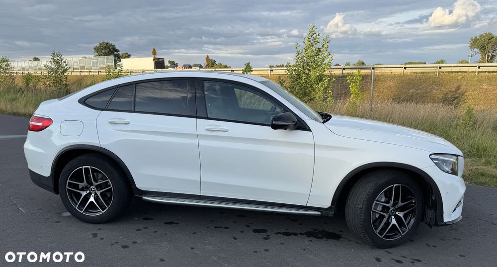 Mercedes-Benz GLC 220 d 4-Matic - 4