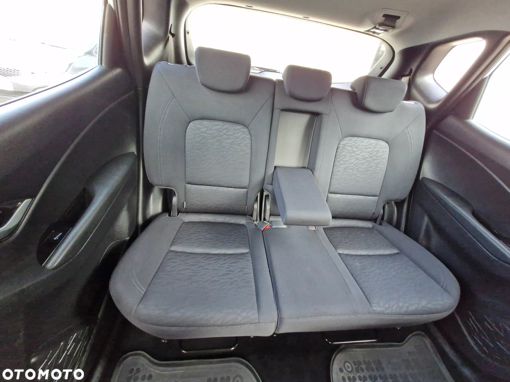 Hyundai ix20 1.4 Comfort - 17