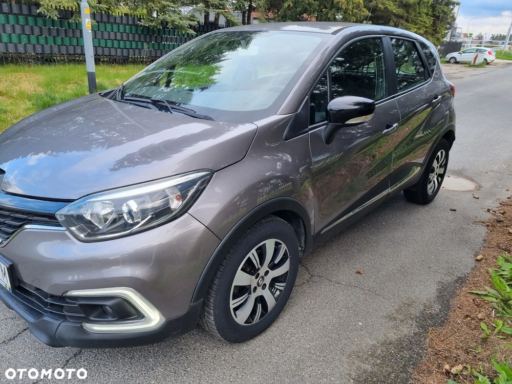 Renault Captur 1.5 dCi Energy Intens EDC EU6 - 4