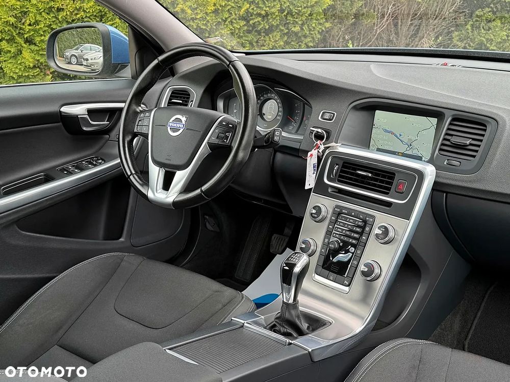 Volvo V60 D4 Drive-E Summum - 15