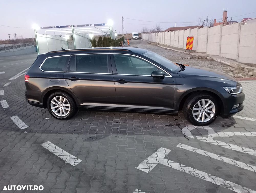 Volkswagen Passat 2.0 TDI SCR DSG Comfortline - 3