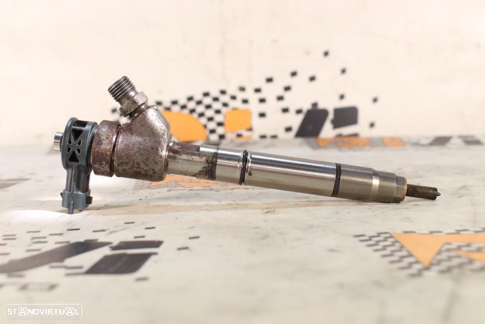 Injetor Kia Carens Iv  338002A610 / 0445110589 - 5