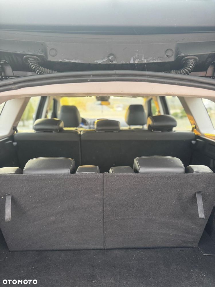 Renault Grand Scenic - 13