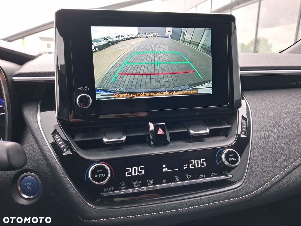 Toyota Corolla 1.8 Hybrid Comfort - 21
