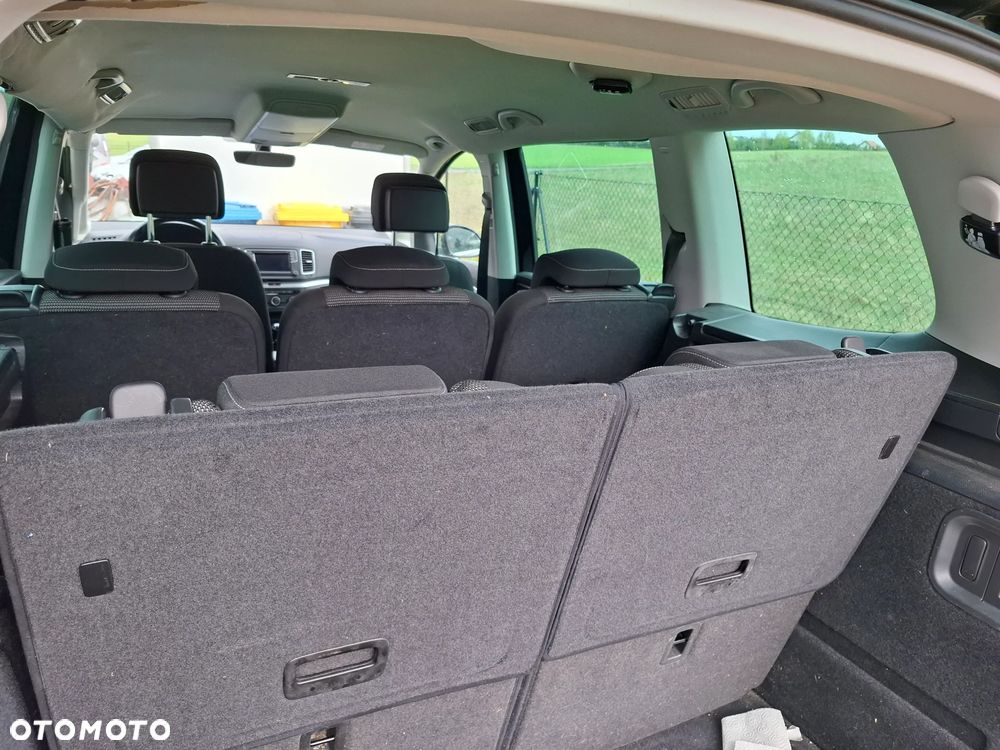 Volkswagen Sharan 2.0 TDI (BlueMotion Technology) Comfortline - 23