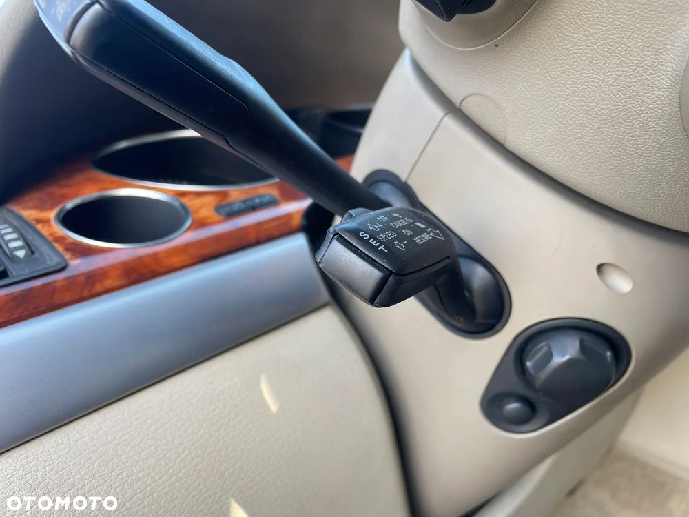 Audi A8 4.2 FSI Quattro - 12