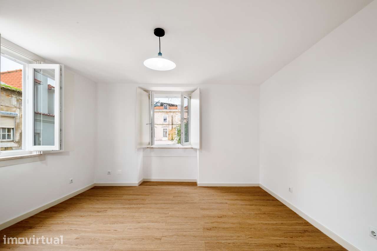 T2+1 renovado na Mouraria | 78 m² ABP | 3 quartos independentes - Grande imagem: 5/20