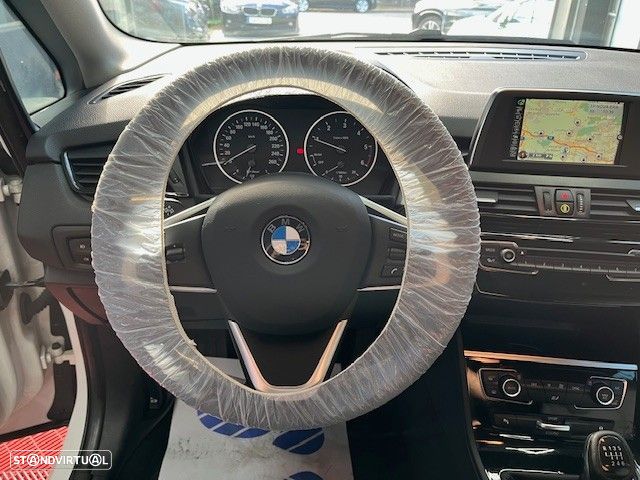 BMW 216 Active Tourer d - 13
