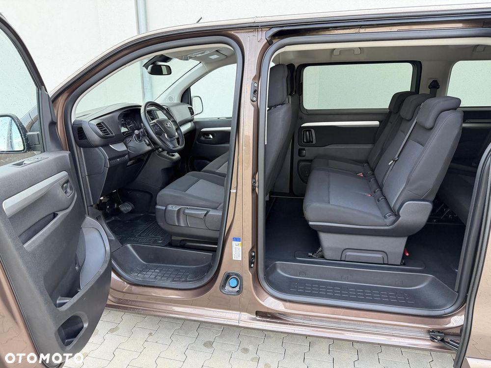 Toyota Proace Verso 2.0 D4-D Long Business - 20
