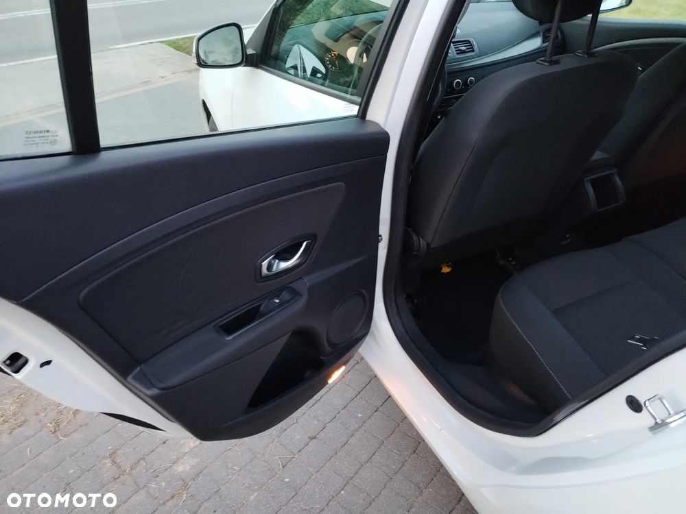 Renault Megane - 23