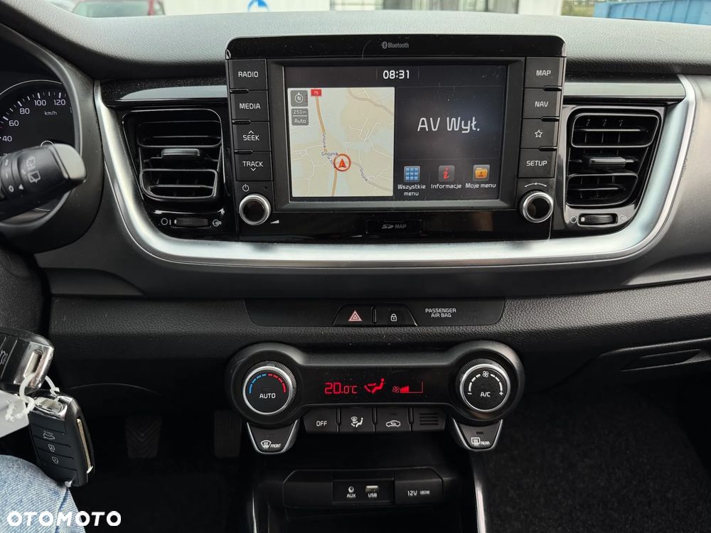 Kia Stonic 1.6 CRDi SCR L - 9