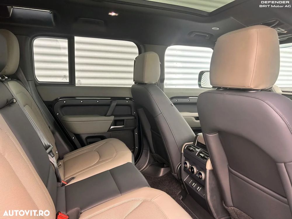 Land Rover Defender 110 3.0 D250 MHEV X-Dynamic SE - 10