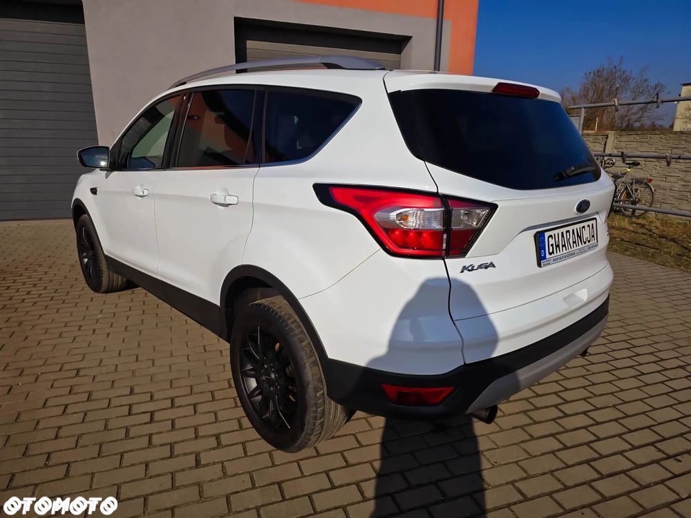 Ford Kuga - 21
