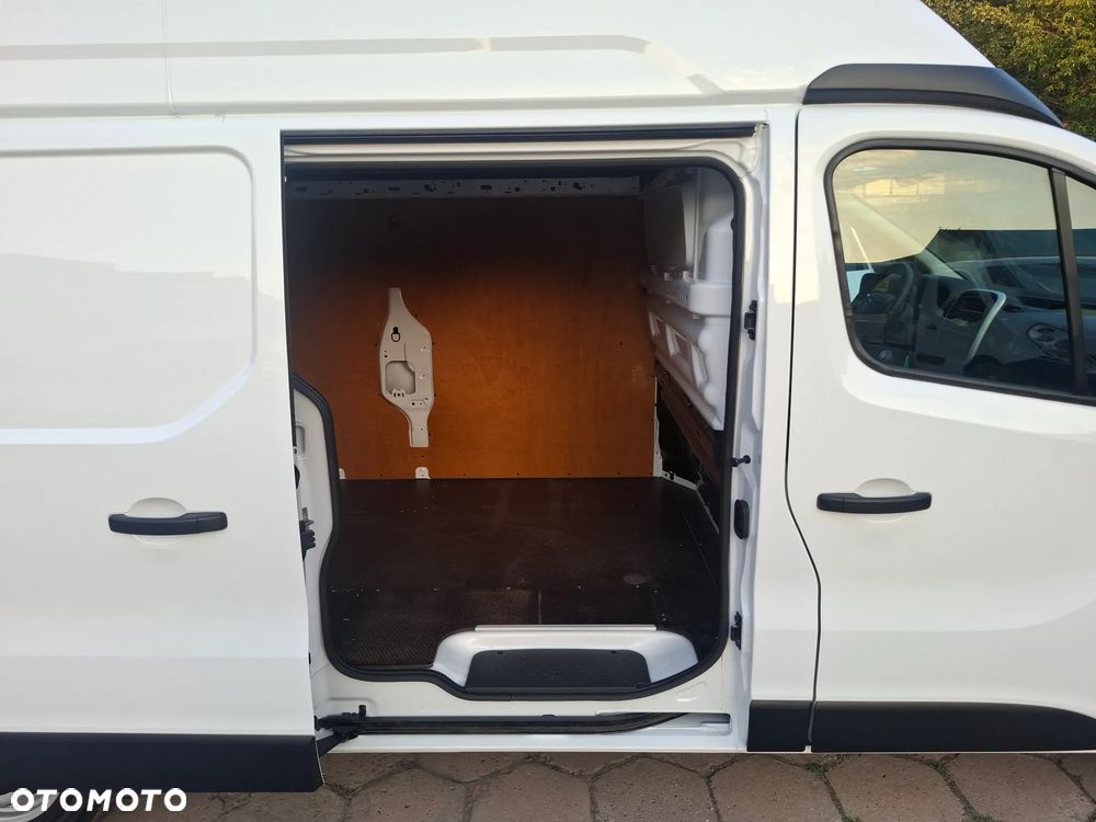 Opel Vivaro 2018 L2H2 MAXI * klima 3osobowy - 33