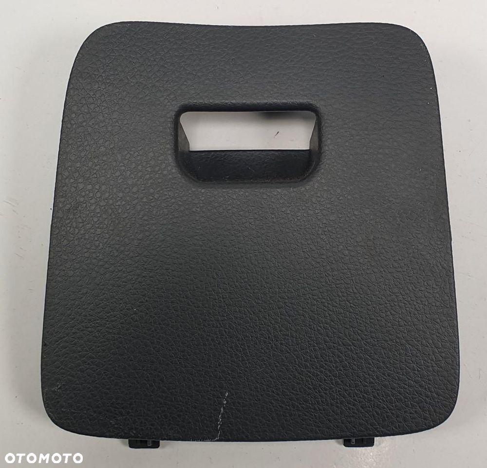 KLAPKA BEZPIECZNKÓW KONSOLI NISSAN PRIMERA P12 68964-AV600 - 1