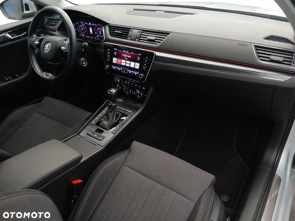 Skoda Superb 1.4 TSI Plug-In Hybrid Style DSG - 8