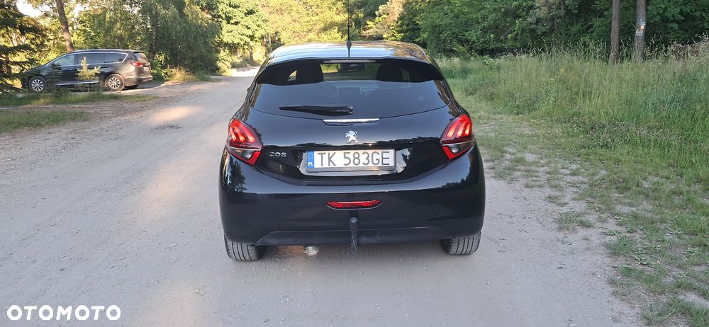 Peugeot 208 1.6 BlueHDi Active S&S - 9