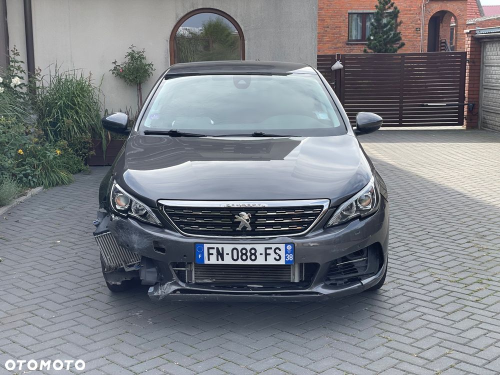 Peugeot 308 PureTech 130 GPF EAT8 Stop & Start Allure Business-Paket - 8