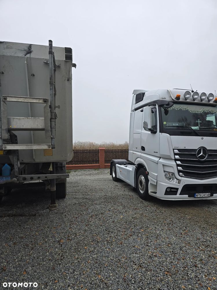 Mercedes-Benz ACTROS - 2