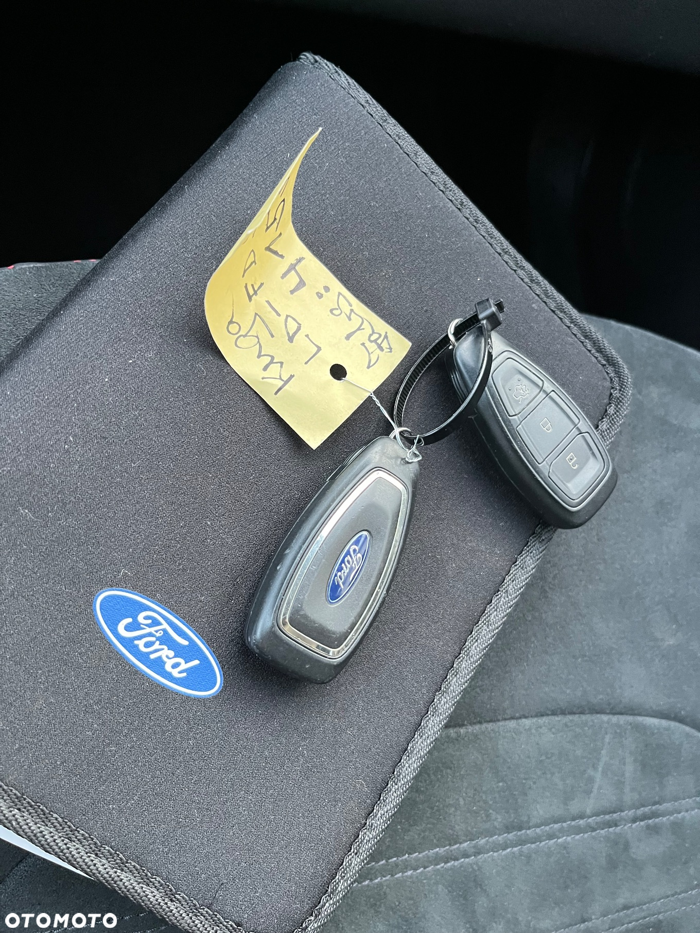 Ford Kuga 1.5 EcoBoost 2x4 ST-Line - 36