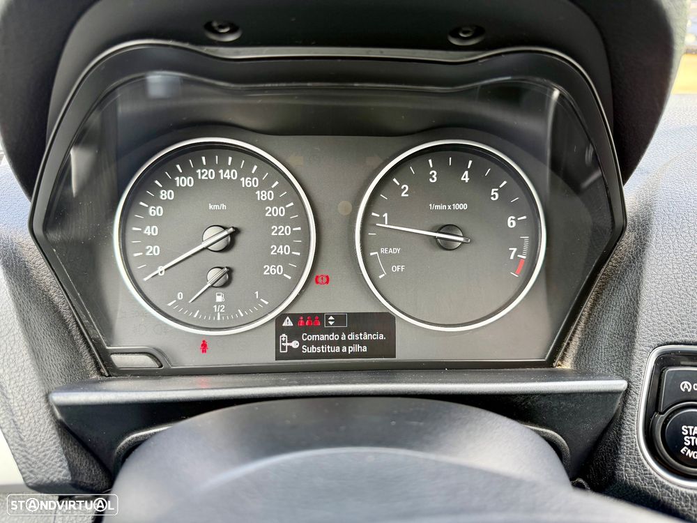 BMW 116 i Sport Line - 10