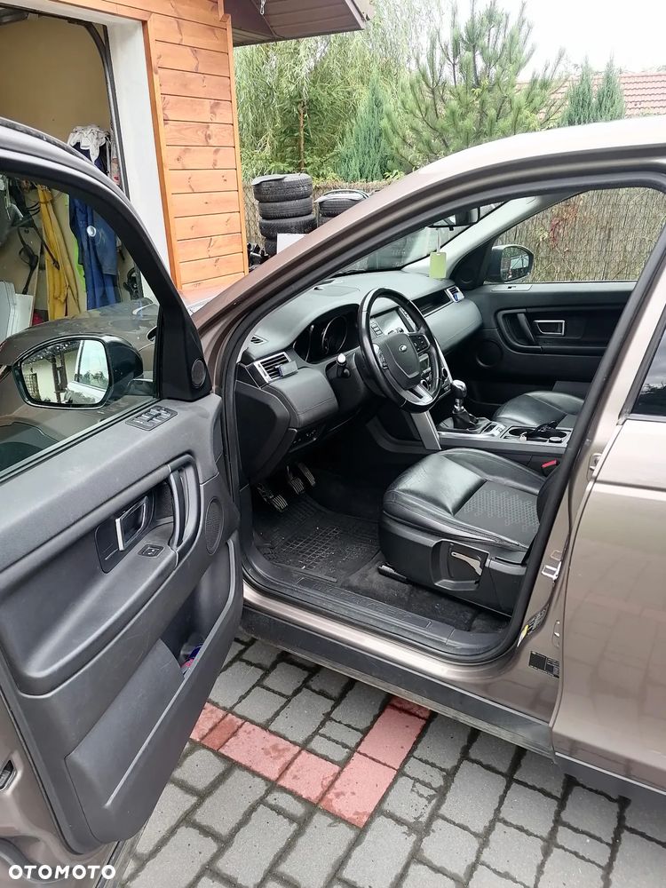 Land Rover Discovery Sport 2.0 D150 - 10