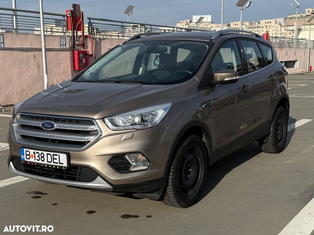 Ford Kuga 1.5 EcoBoost 2x4 Aut. Trend - 1