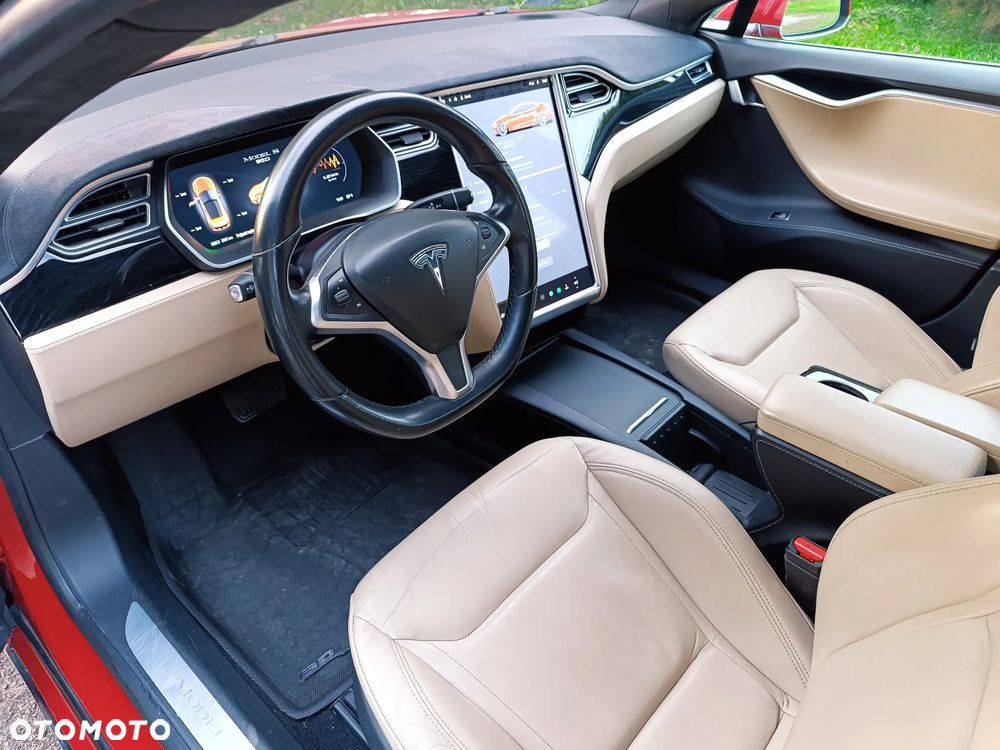 Tesla Model S Long Range Plus - 25