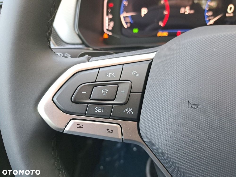 Volkswagen T-Cross - 27