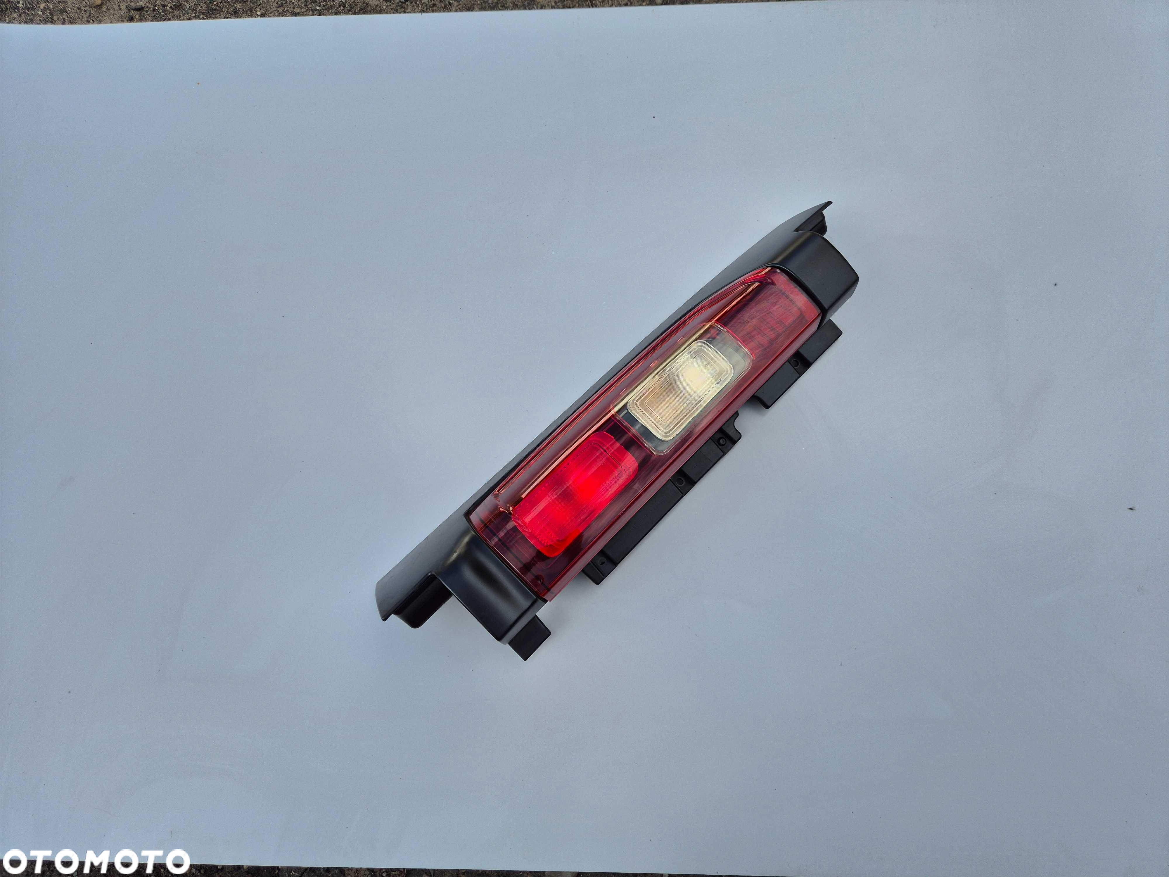 Lewa Tył Tylna Lampa Kompletna VIVARO B TRAFIC III 14-19r Talento Eur - 4