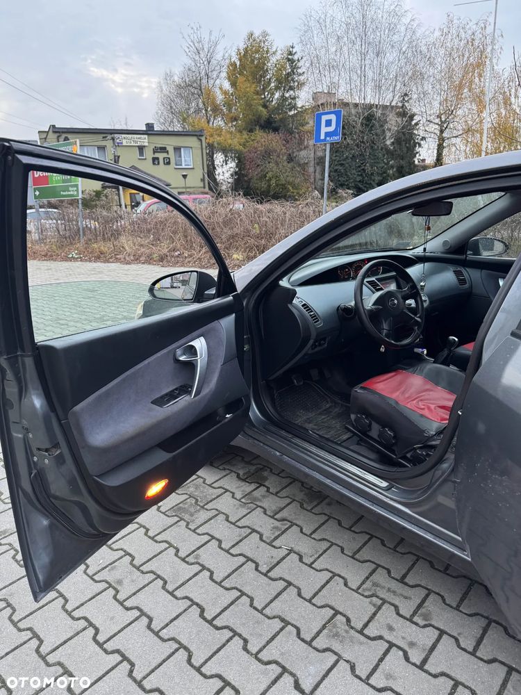 Nissan Primera - 8
