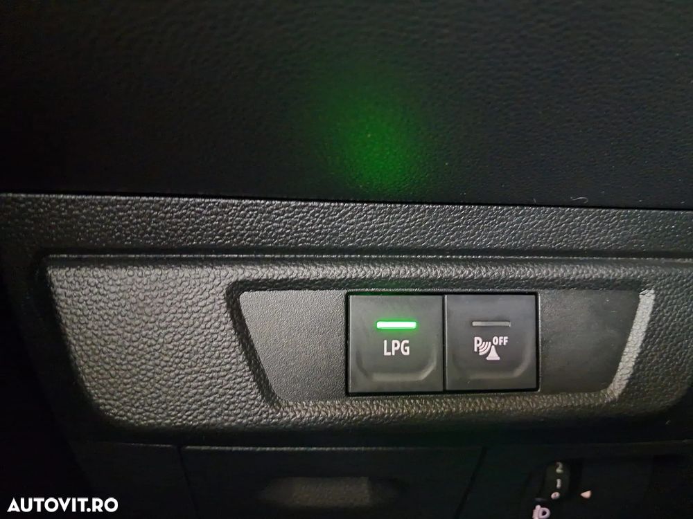 Dacia Logan ECO-G 100 MT6 Comfort - 11