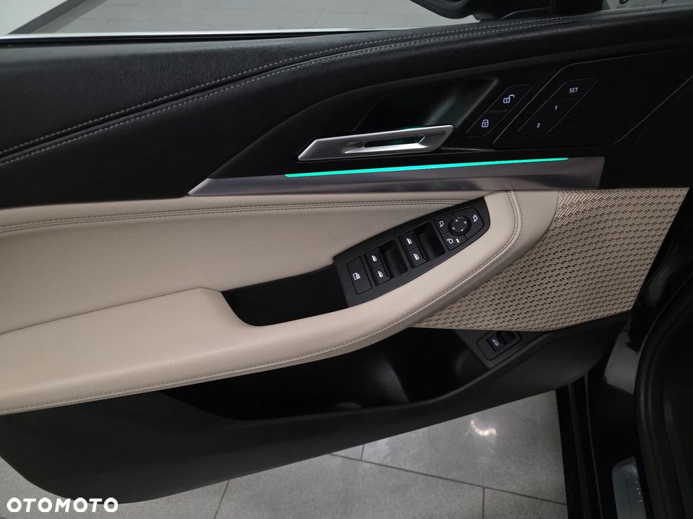 BMW Seria 2 218d Luxury Line sport - 24