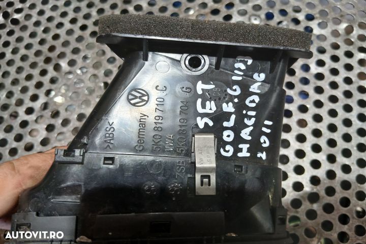 Grila ventilatie bord dreapta si stanga 5K0819710C 5K0819703G 5K08197 - 3