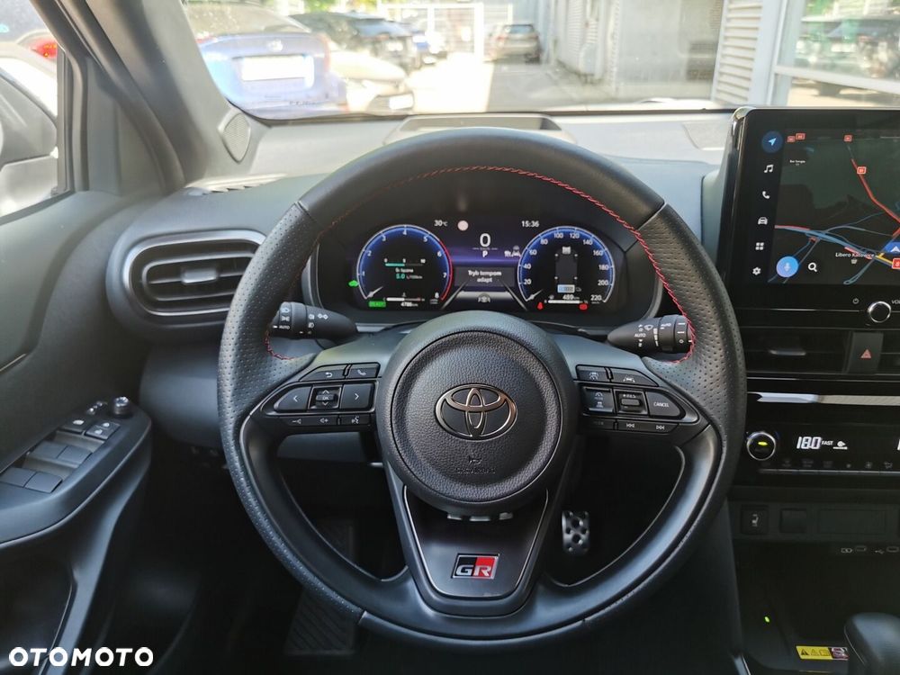 Toyota Yaris Cross Hybrid 1.5 GR Sport - 13