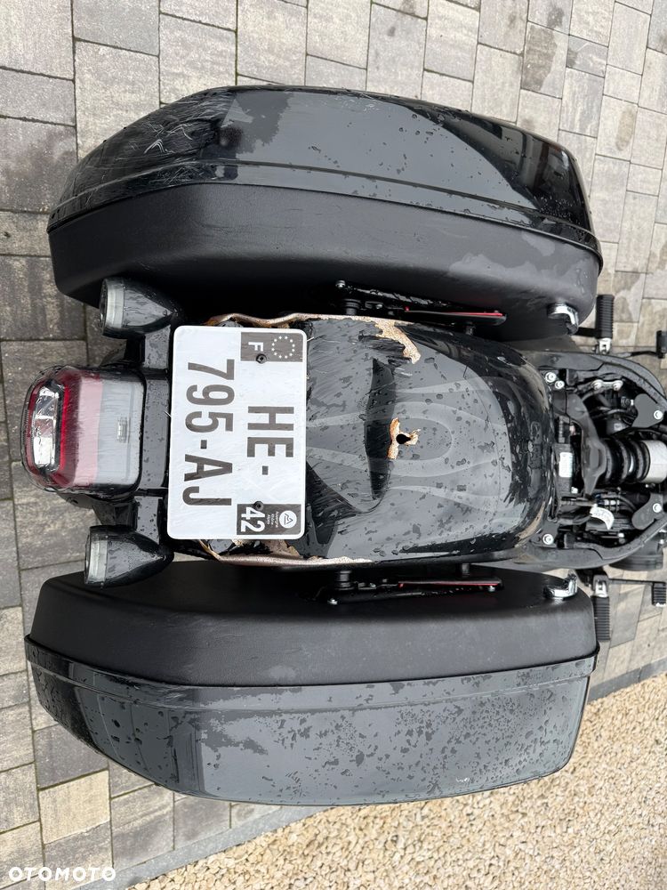 Harley-Davidson Softail Low Rider - 13