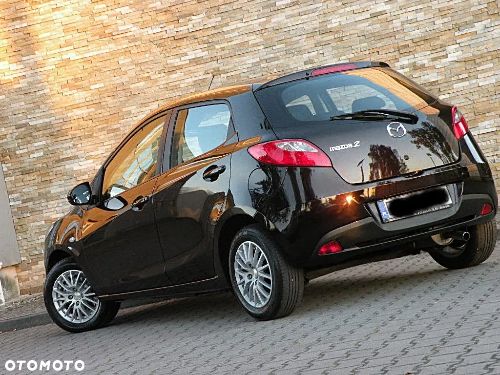 Mazda 2 1.3 Exclusive - 24