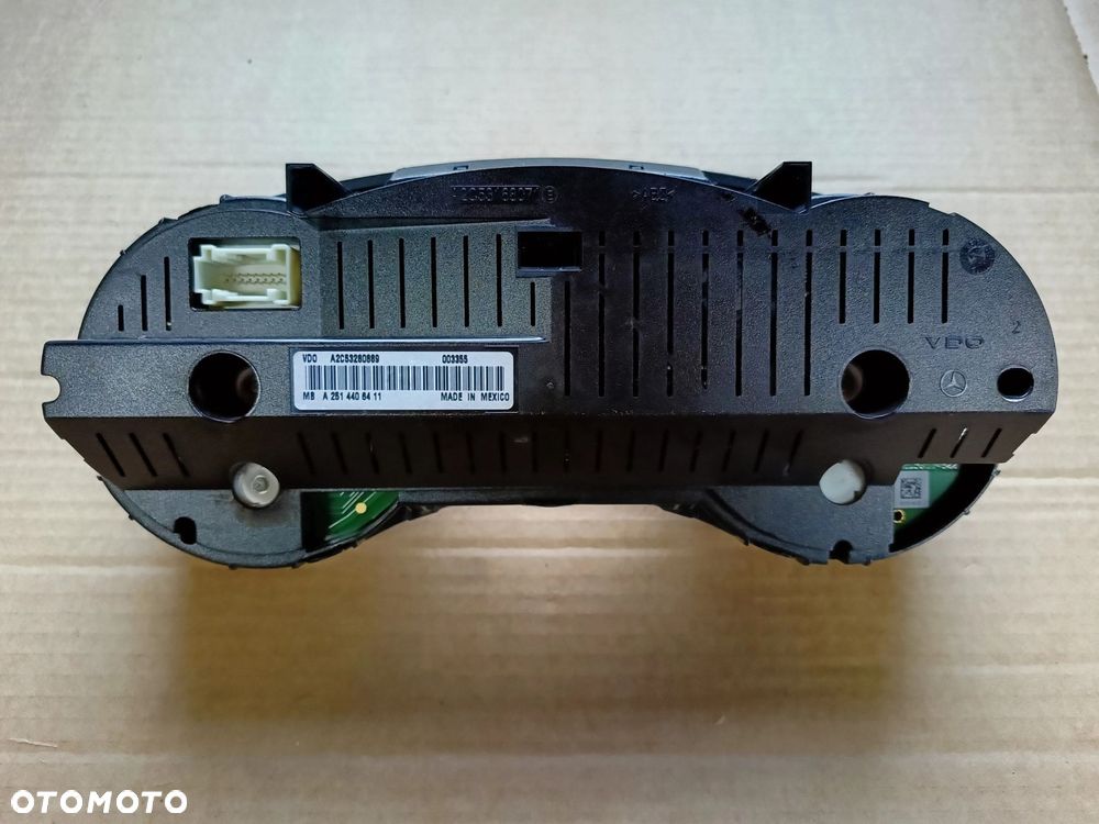 W251 licznik 3,0CDI EU R Klasa Mercedes - 2