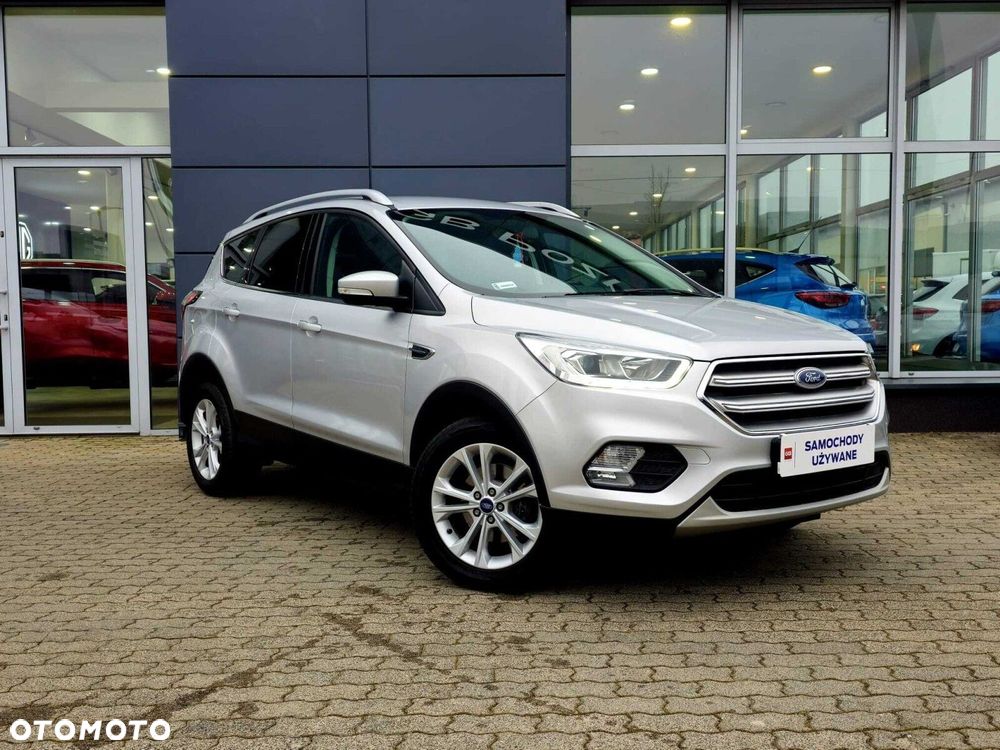 Ford Kuga 1.5 EcoBoost FWD Titanium ASS - 4