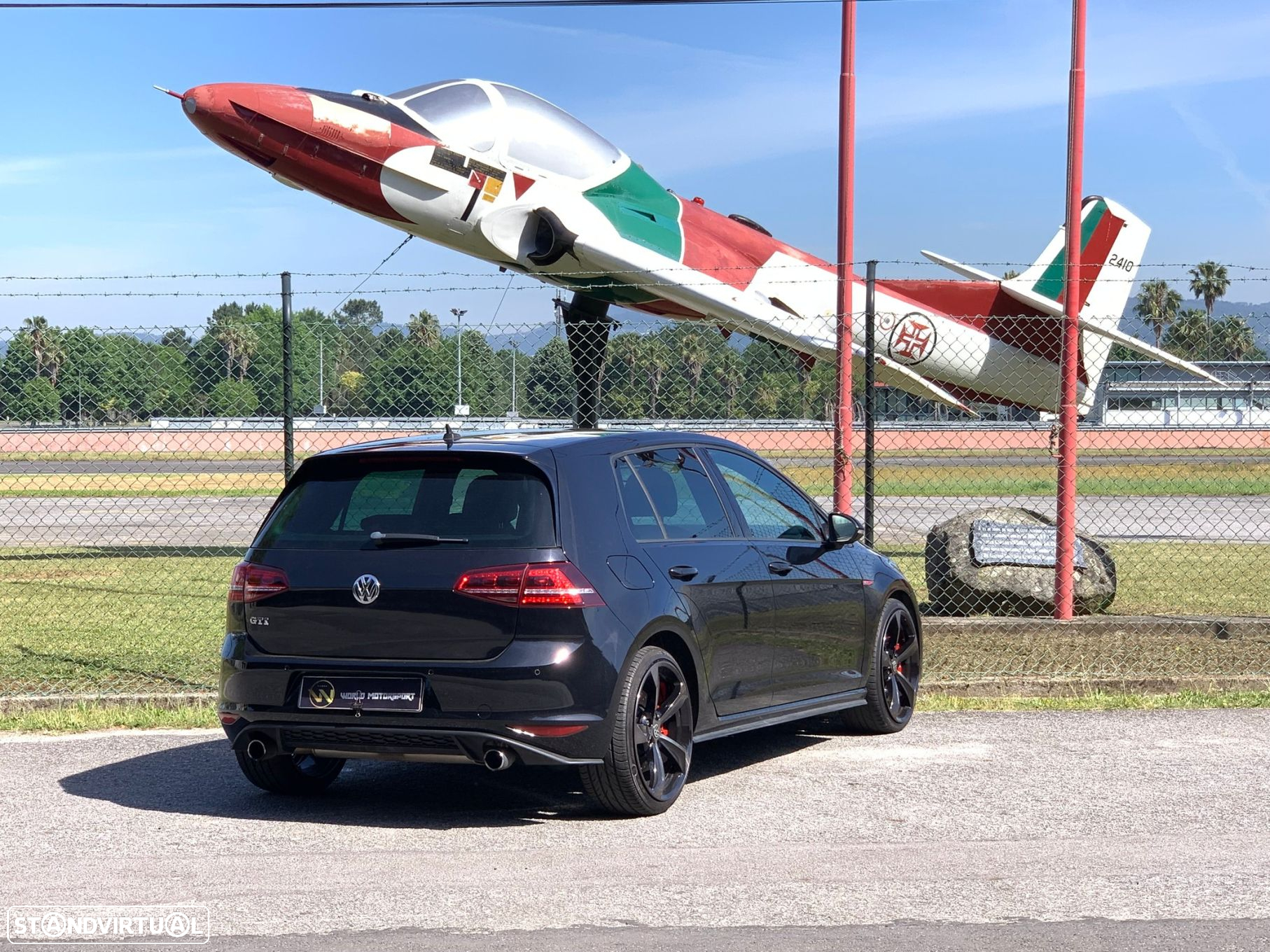 VW Golf 2.0 TSi GTi Performance - 19