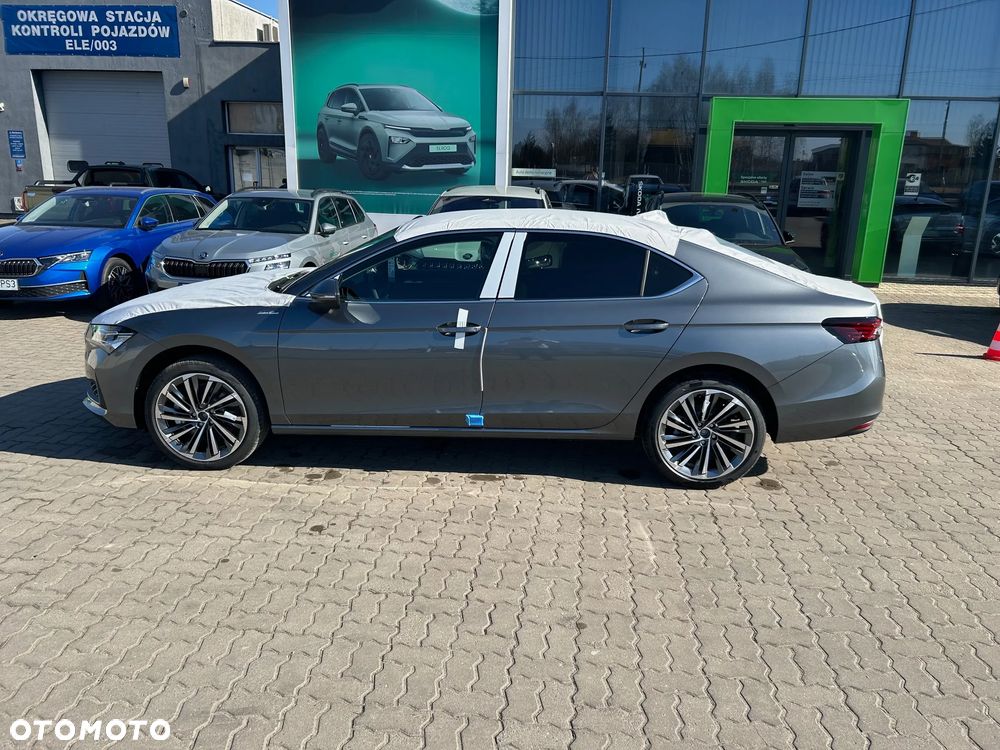 Skoda Superb 2.0 TDI SCR 4x4 L&K DSG - 2