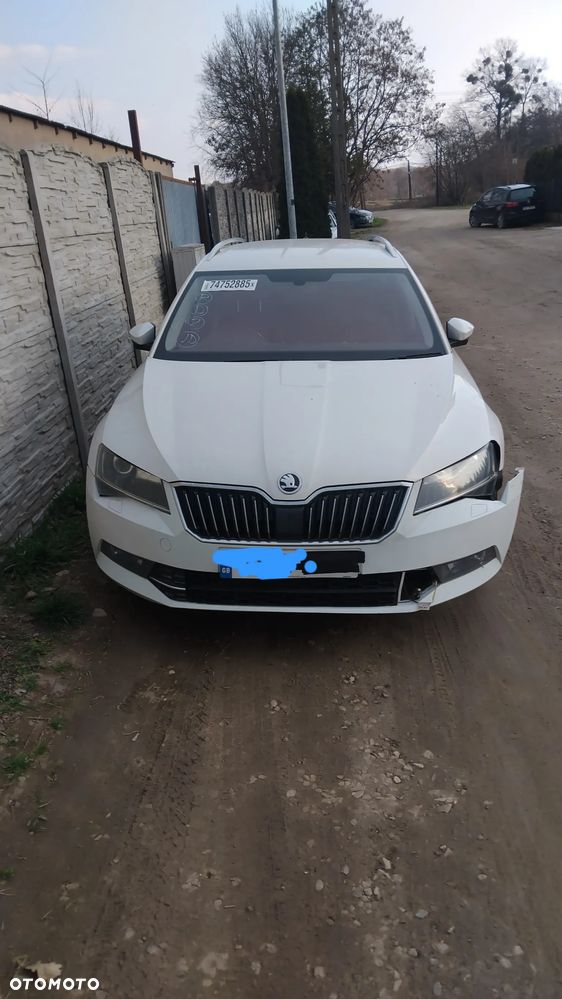Maska zderzak błotnik drzwi skoda superb3 LF9E - 1