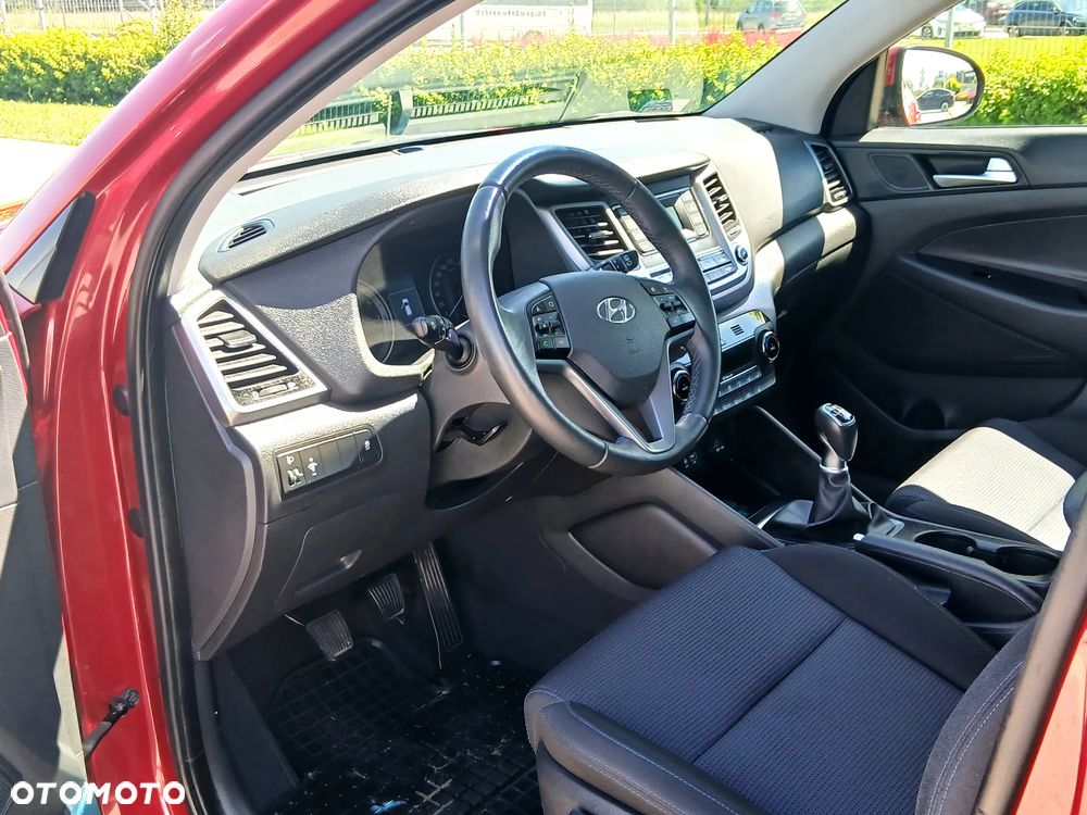 Hyundai Tucson 1.6 GDI BlueDrive Style 2WD - 6