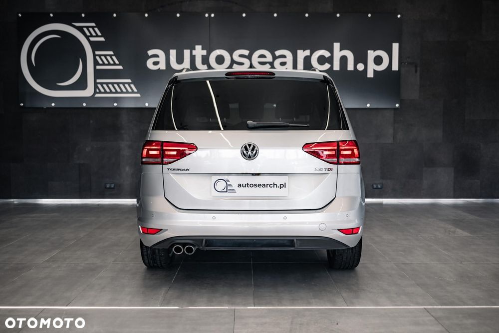 Volkswagen Touran - 6