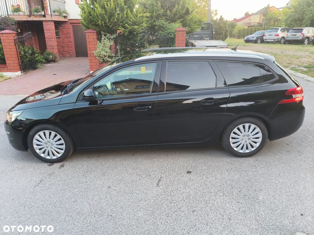Peugeot 308 1.6 BlueHDi Business Line S&S - 24