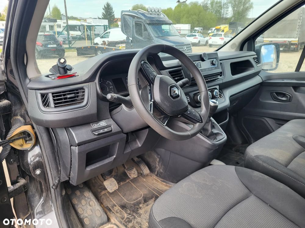 Renault trafic - 26