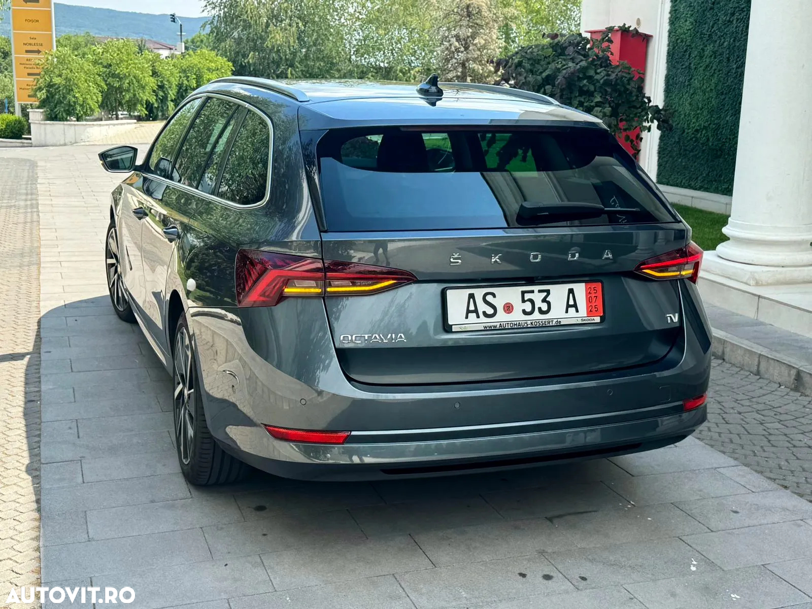 Skoda Octavia 1.4 TSI iV DSG First Edition - 5
