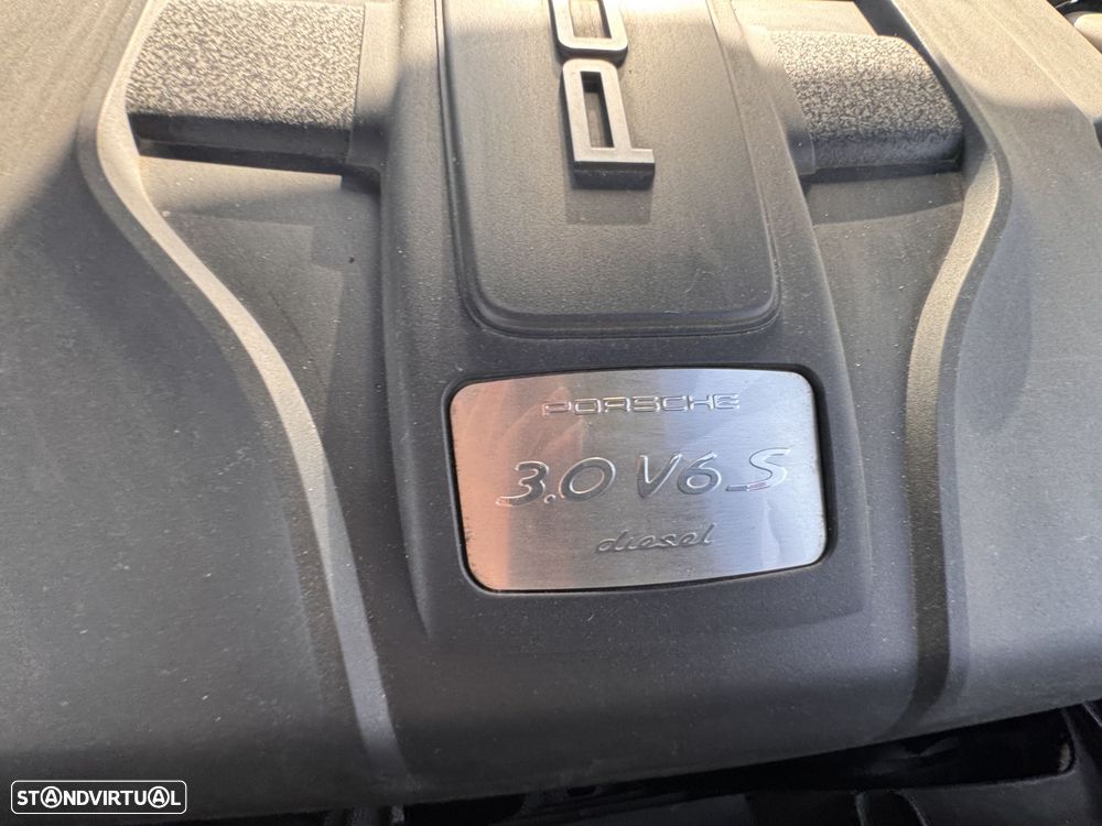 Porsche Macan S - 36