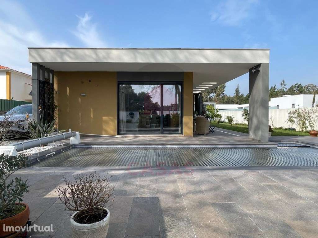 Moradia térrea com piscina na Foz do Arelho - Grande imagem: 2/34