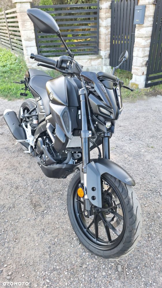 Yamaha MT - 35